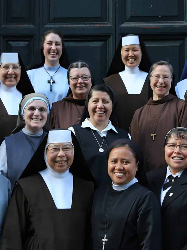 Group photo of Sisters from different orders in Rome